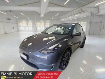Tesla Model Y 75 kWh Dual Motor Long Range 4W...