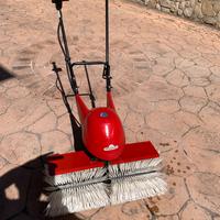 spazzatrice professionale per prato sintetico