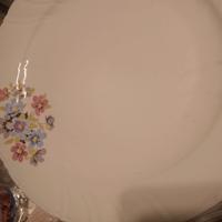 servizio da 12 piatti piani e 12 fondi crown arpo