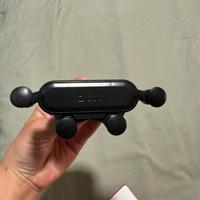 Supporto cellulare per auto