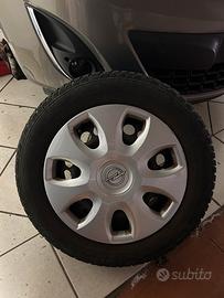 Cerchi con gomme opel corsa d