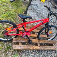 Bicicletta da bambinoB'Twin Racing Boy