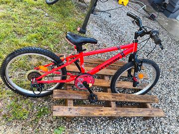 Bicicletta da bambinoB'Twin Racing Boy