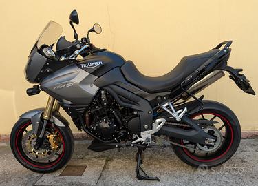 Triumph Tiger 1050