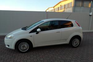 grande punto van 1.3 mtj