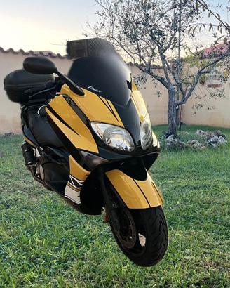 Yamaha Tmax 500