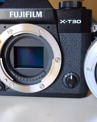 Fujifilm XT30 II + XF 18-55 + XF 27