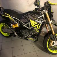 Aprilia dorsoduro 1200