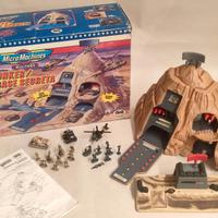 Lotto Micro Machines Bunker, omini, mezzi, diorama