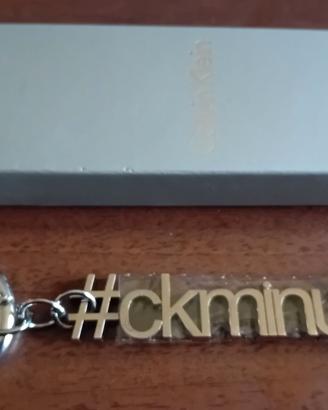 Calvin Klein portachiavi in acciaio "#ckminute"