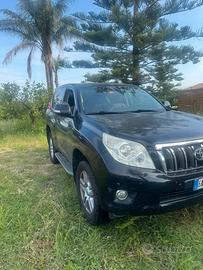 Toyota Land Cruiser 150