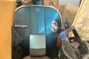 Vespa Arcobaleno
