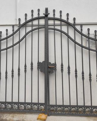 Cancello in ferro battuto