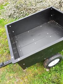 Carrello per trattorino