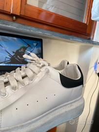 Vend  allexander MCQUEEN numero 42