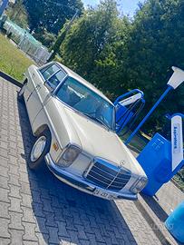 Mercedes-Benz 115 240 D