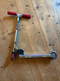 Monopattino Razor pieghevole