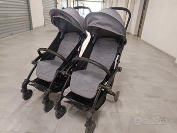 Passeggino gemellare Bumprider Connect con Borsa