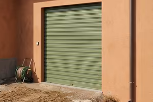 Box di circa 30mq nella zona della Valle del Crati