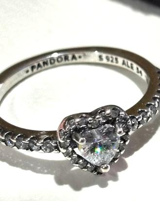 Anello Pandora con cuore in argento 925