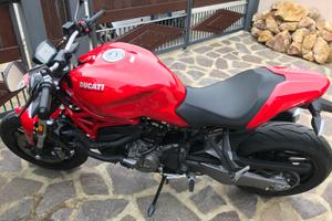 Ducati Monster 821  06/2020