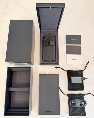 Vertu Aster P  ORIGINALE -Luxury Phone in Pelle