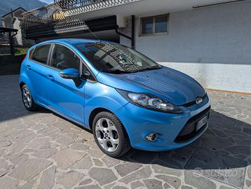Ford Fiesta 1.4 TDCi 70CV – Neopatentati