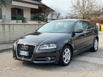 Audi A3 SPB 1.4 16V TFSI Attraction