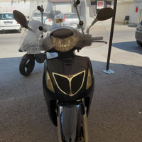 Scooter Honda sh 150 850 tr