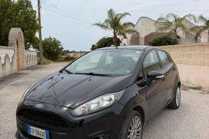 Ford Fiesta GPL Adatta a Neopatentati