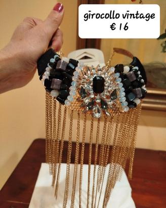girocollo stile vintage