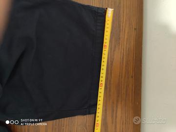 bermuda Carhartt blu scuro  modello  Johnson shor
