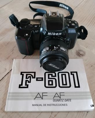 NIKON F-601 REFLEX