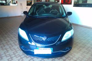 Lancia Ypsilon 1.2 69 CV 5 porte Gold