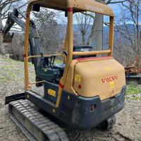 Miniescavatore Volvo EC15 - 15 q.li - Usato