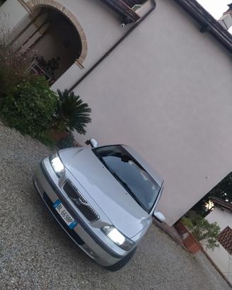 Volvo v70 2500D  anno 2000