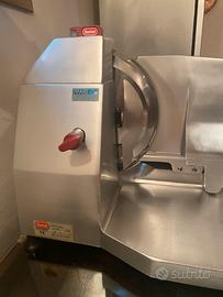 Affettatrice BERKEL elettrica