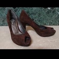 Scarpe da donna scamosciare con tacco Bata n.36