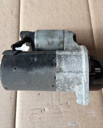 Motorino avv HYUNDAI I30 1582cc diesel 2013