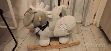 cavallo a dondolo,prezzo trattabile 