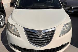Lancia Ypsilon 1.3 MJT 16V 95 CV 5 porte S&S Silve