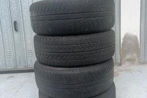 Pneumatici invernali +cerchi e copricerchi