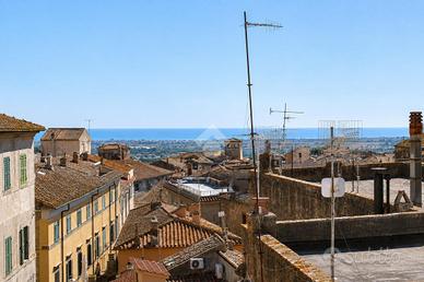 4 LOCALI A TARQUINIA