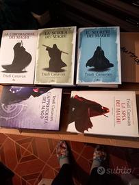 Libri trudi canavan