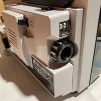 Proiettore vintage Bell e Howell