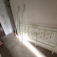 struttura letto matrimoniale