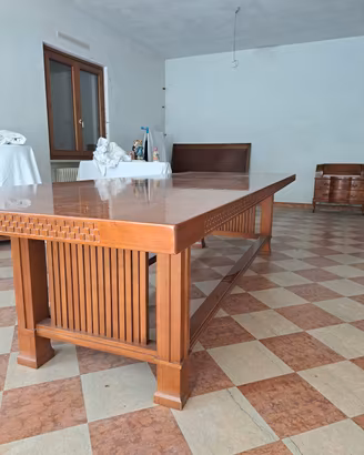 Tavolo in legno per ufficio/pranzo
