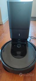 iRobot i7 con base svuotatutto , scooba, muri