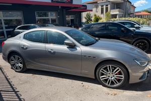 Maserati Ghibli V6 Gransport