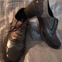 Scarpe da donna in pelle e vernice  mis. 39/40
